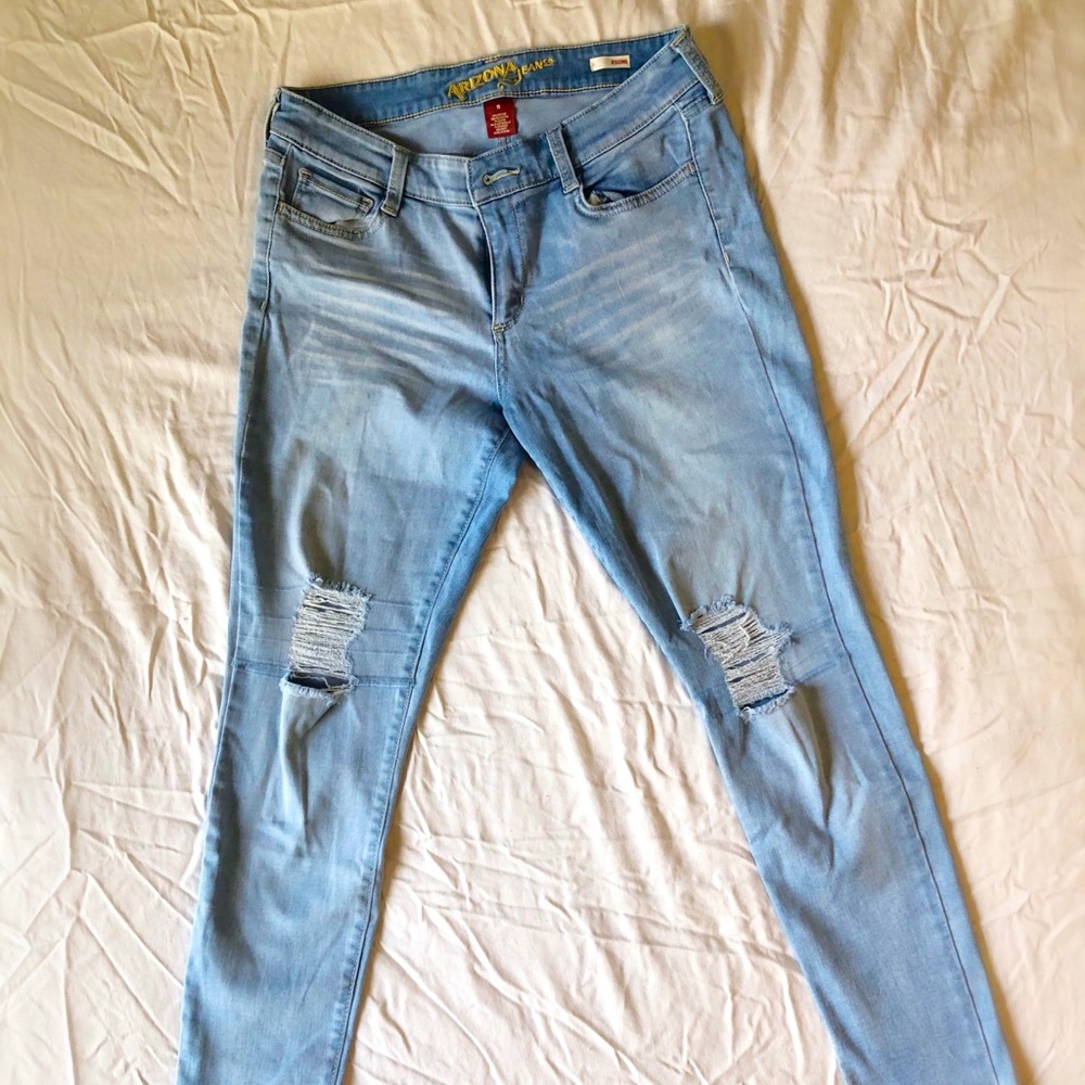 Arizona Jeans Co. Distressed Skinny Jeggings
